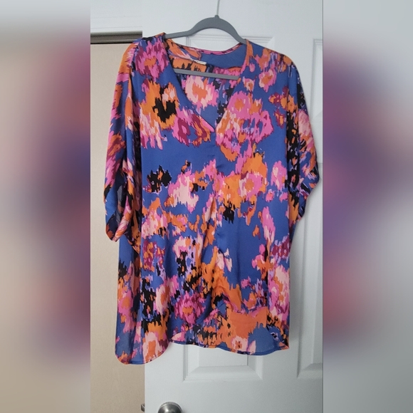 JODIFL Multicolor Brushstroke Top - Picture 1 of 6